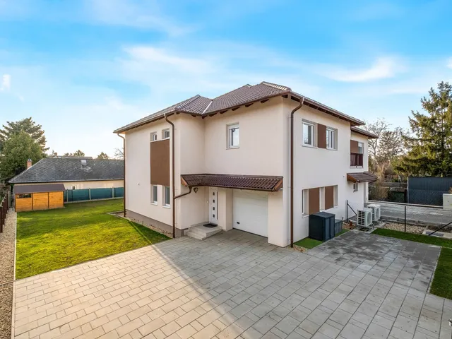 Eladó ház Budapest XVII. kerület, Rákoscsaba 145 nm