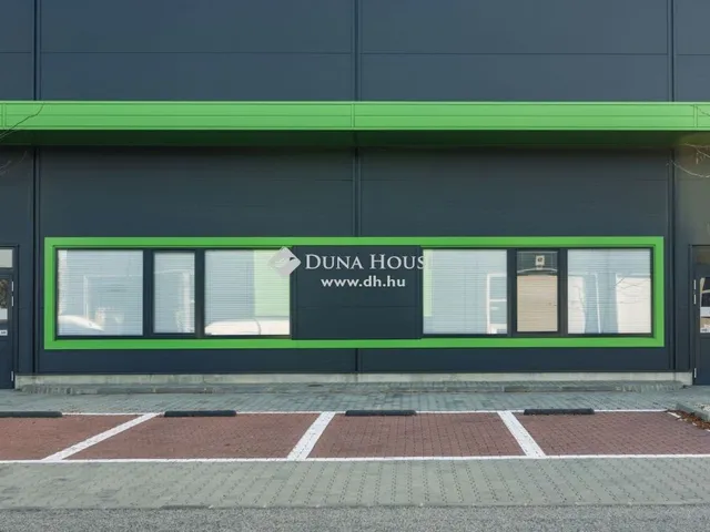 Kiadó kereskedelmi és ipari ingatlan Székesfehérvár 2098 nm