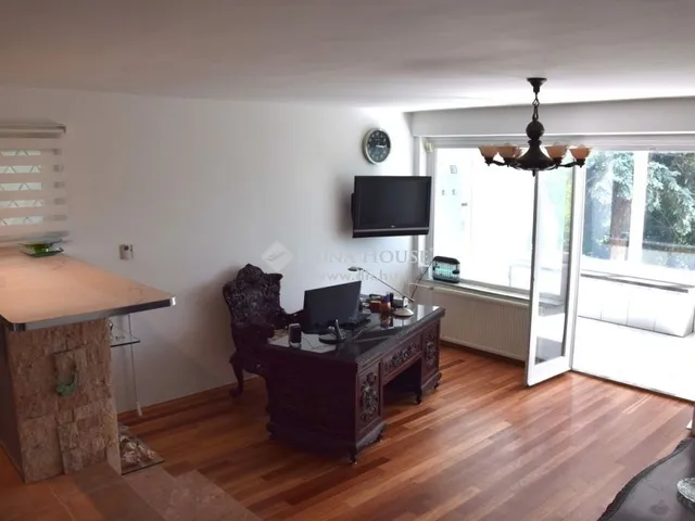 Eladó lakás Budapest II. kerület 112 nm