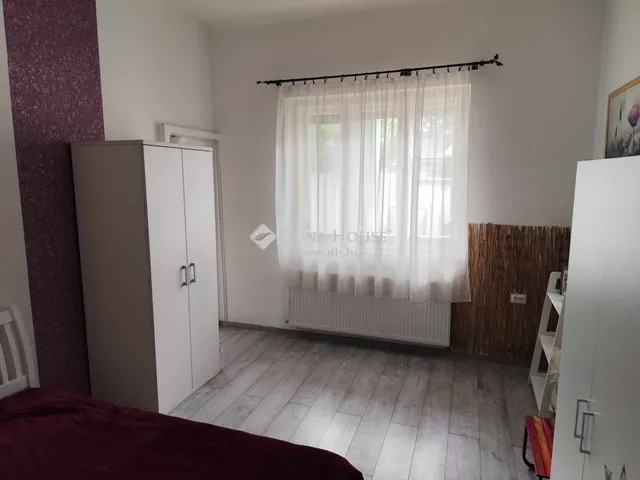 Eladó ház Budapest XV. kerület 70 nm