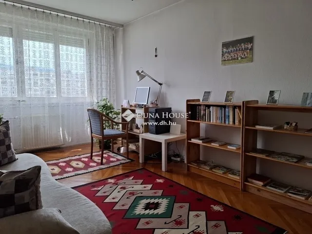 Eladó lakás Budapest III. kerület 69 nm