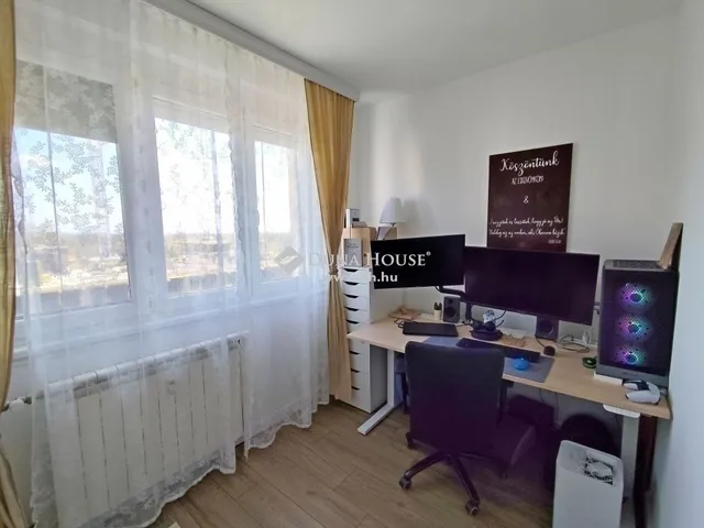 Eladó lakás Budapest III. kerület 75 nm