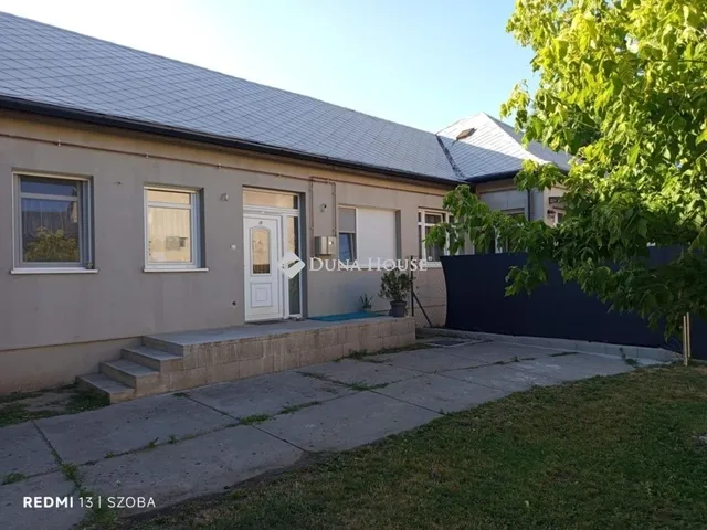 Eladó ház Vecsés 147 nm