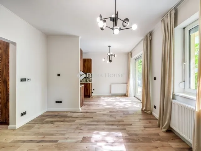 Eladó lakás Budapest II. kerület, Kurucles 32 nm