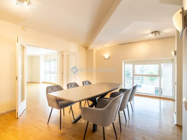 Eladó lakás Budapest XIII. kerület 117 nm