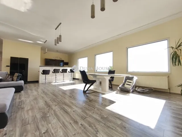 Eladó ház Szentendre, Tyúkosdűlő 156 nm