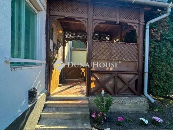 Eladó lakás Göd 76 nm