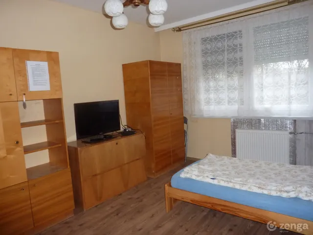 Kiadó lakás Tatabánya, Újváros 53 nm