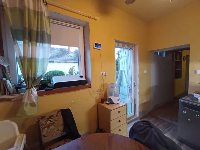 Eladó ház Und 84 nm