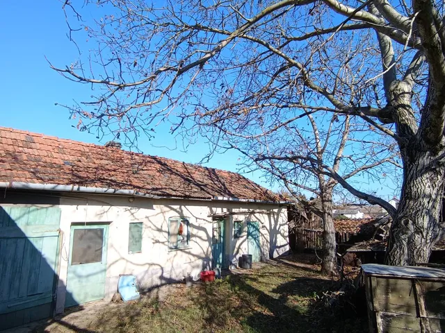 Eladó ház Bugac 52 nm