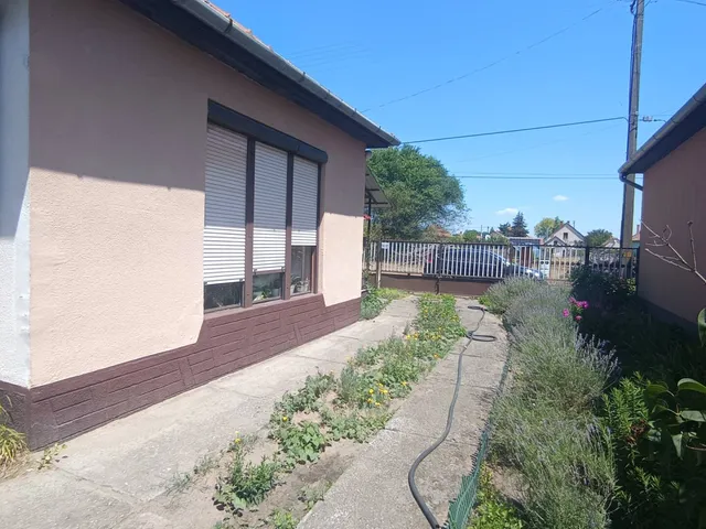 Eladó ház Bugac 101 nm