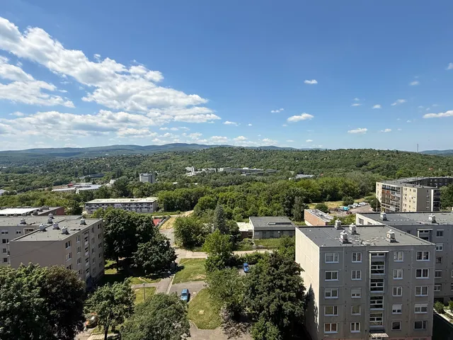 Eladó lakás Miskolc, Avas 55 nm