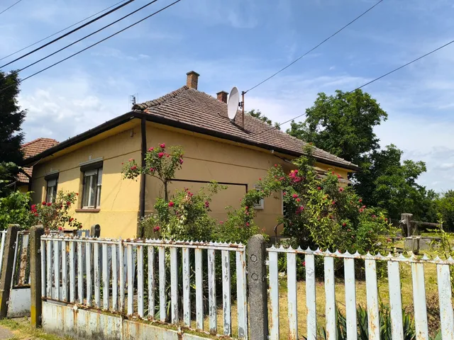 Eladó ház Méra 76 nm