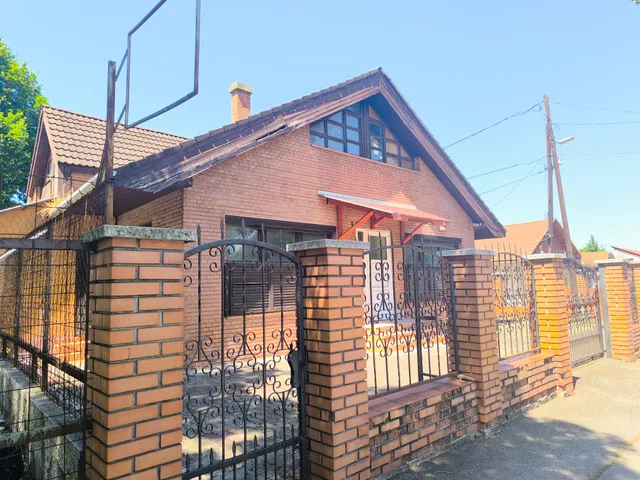 Eladó ház Miskolc, Vasgyár 170 nm