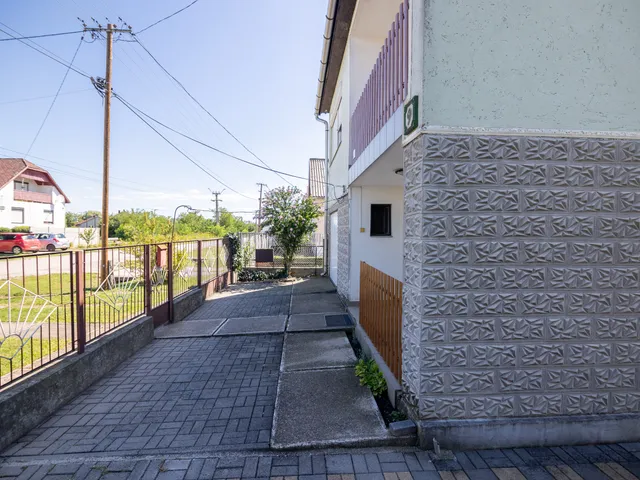 Eladó ház Ónod, Barátság 9 150 nm