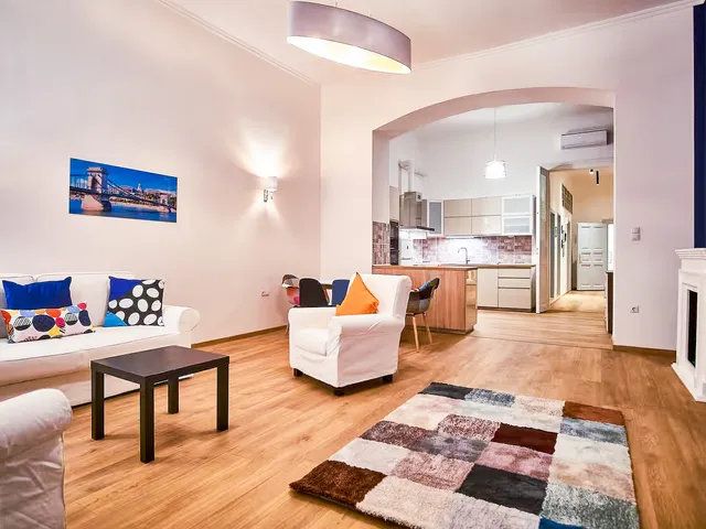 Eladó lakás Budapest VII. kerület, Dob utca 110 nm