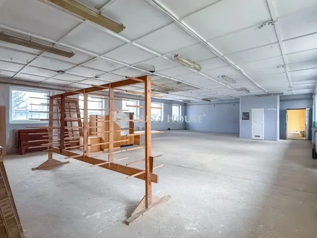 Kiadó kereskedelmi és ipari ingatlan Miskolc 453 nm