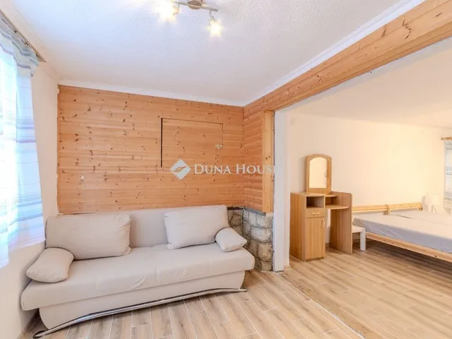 Eladó ház Cserépfalu 184 nm