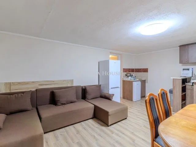 Eladó ház Cserépfalu 184 nm