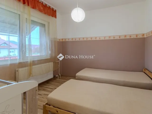 Eladó ház Cserépfalu 184 nm