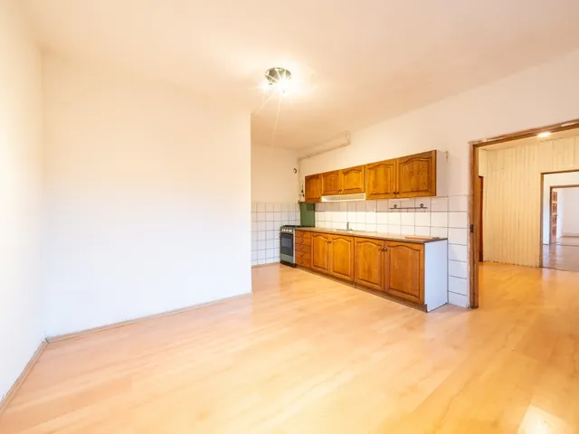 Eladó ház Miskolc 230 nm