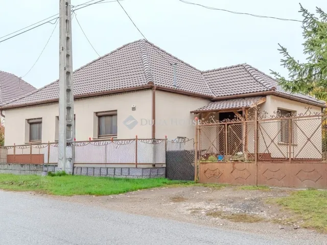 Eladó ház Cserépfalu 143 nm