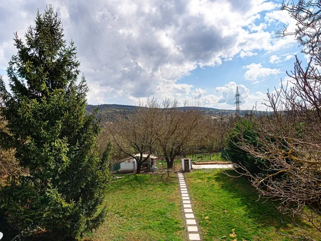 Eladó ház Biatorbágy 258 nm