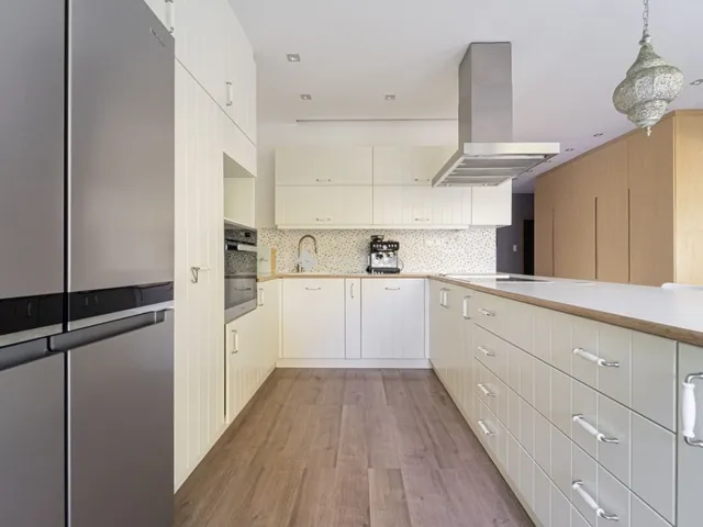 Eladó lakás Budapest III. kerület 138 nm