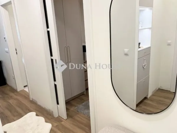 Eladó lakás Budapest II. kerület 66 nm