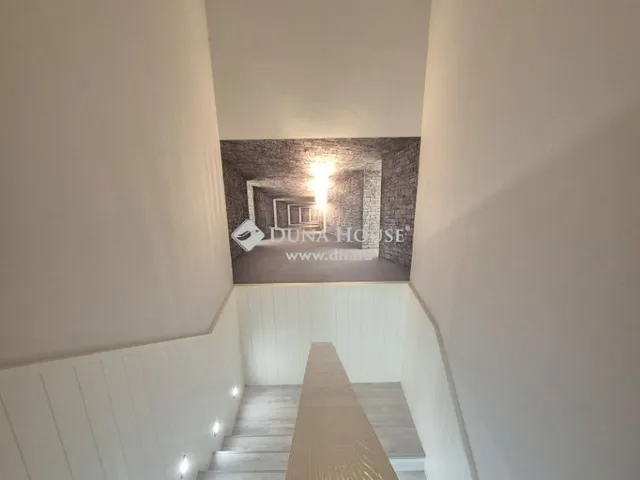 Eladó ház Budapest XVIII. kerület 131 nm