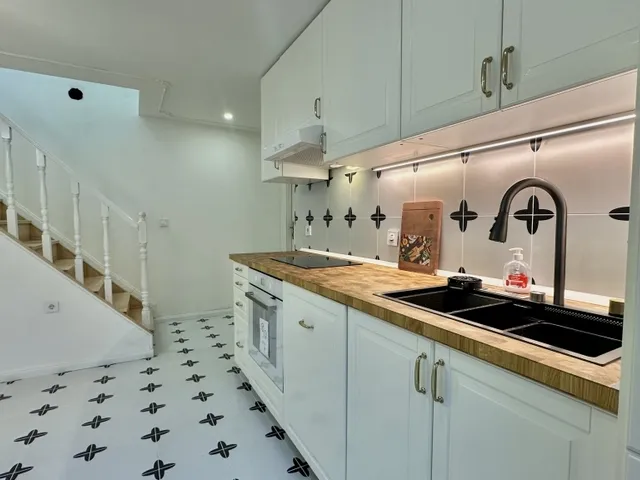 Eladó lakás Budapest V. kerület 90 nm