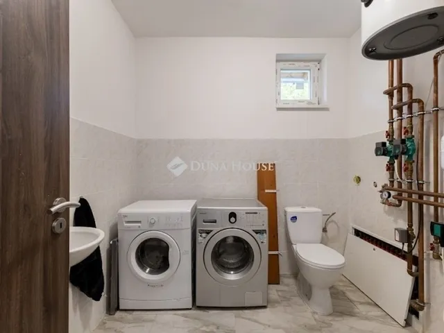 Eladó ház Erdőkertes 127 nm