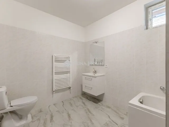 Eladó ház Erdőkertes 127 nm