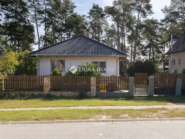 Eladó ház Erdőkertes 127 nm