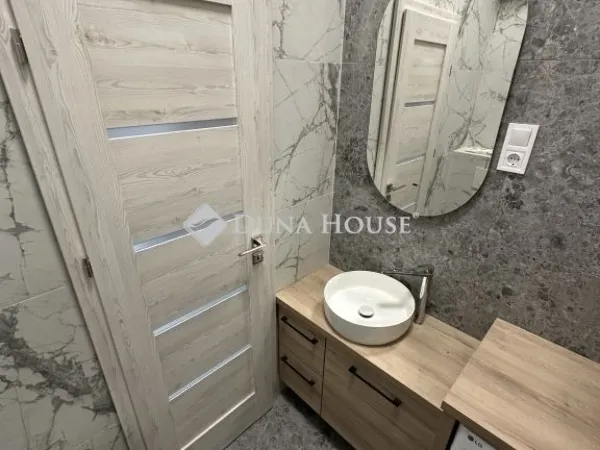 Eladó lakás Budapest IX. kerület 44 nm