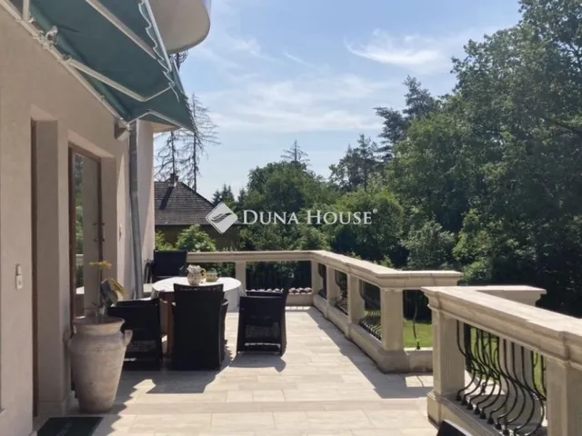 Eladó ház Parád 376 nm