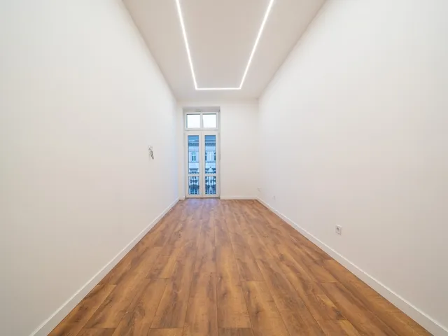 Eladó lakás Budapest V. kerület 116 nm