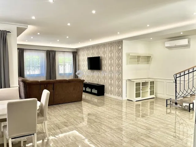 Eladó ház Miskolc 300 nm