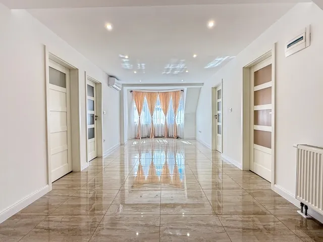 Eladó ház Miskolc 300 nm