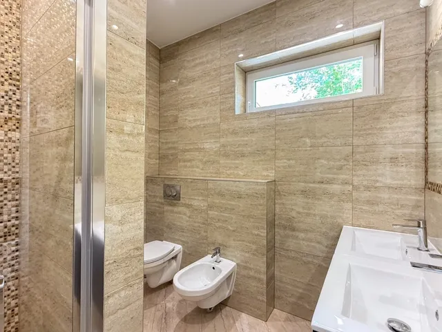 Eladó ház Miskolc 300 nm