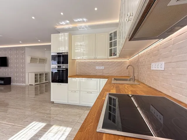 Eladó ház Miskolc 300 nm