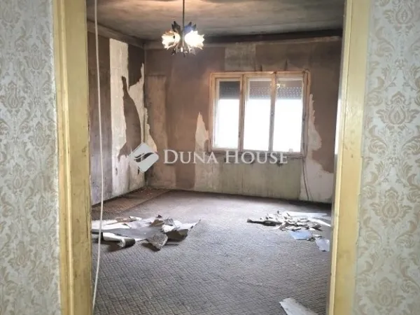 Eladó ház Hejőkeresztúr 146 nm