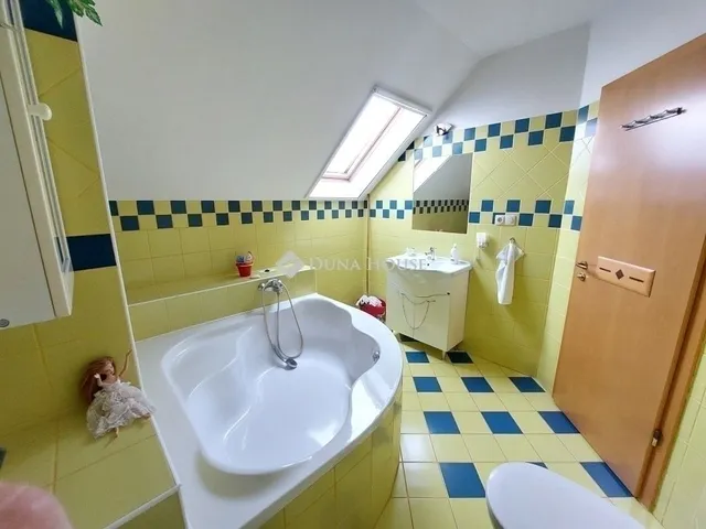 Eladó ház Budapest III. kerület 180 nm