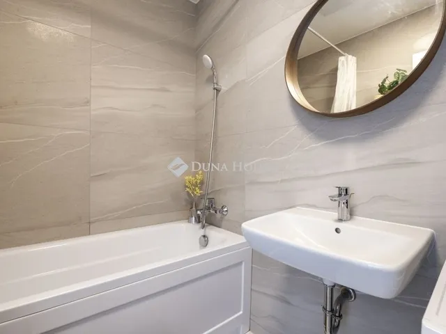 Eladó lakás Budapest III. kerület 49 nm