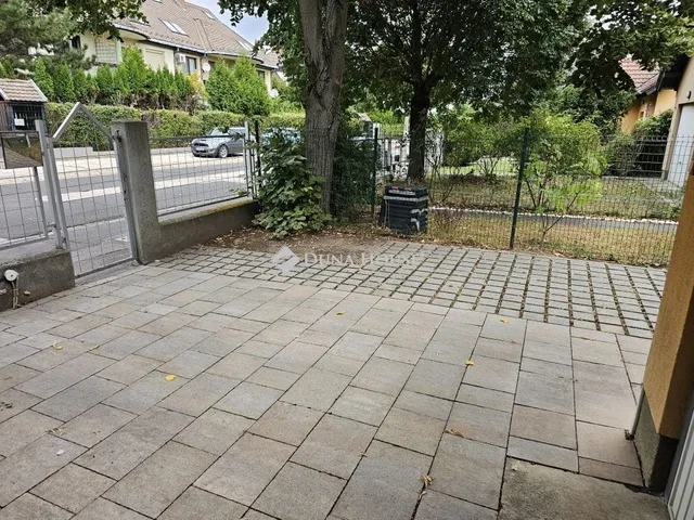 Eladó ház Budapest II. kerület 215 nm