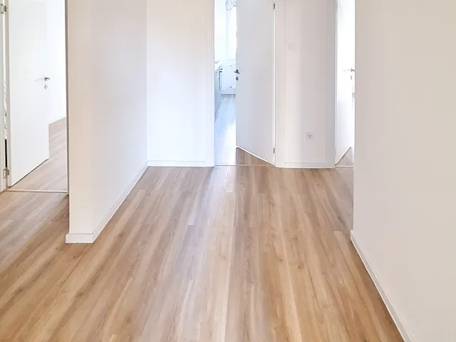 Eladó lakás Budapest III. kerület 81 nm