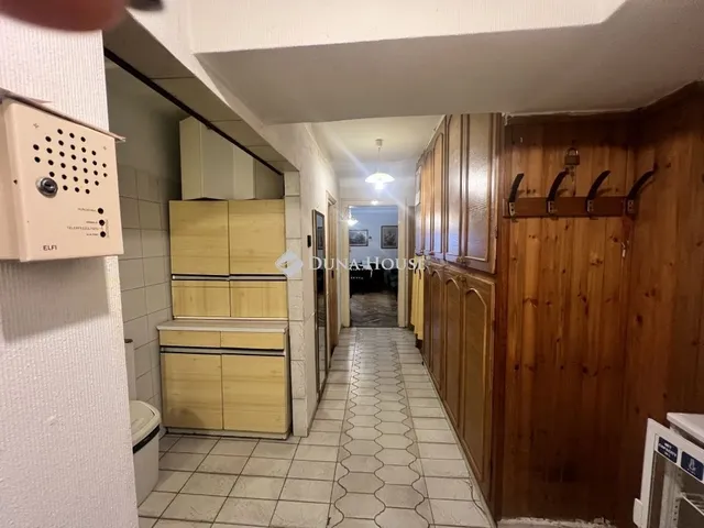 Eladó lakás Budapest II. kerület 66 nm