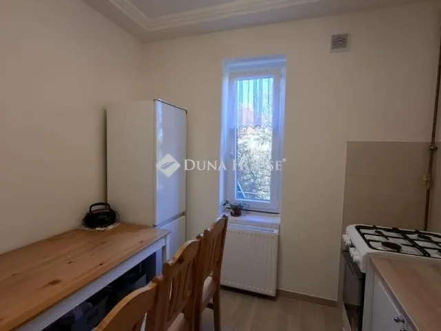 Eladó lakás Budapest II. kerület 35 nm