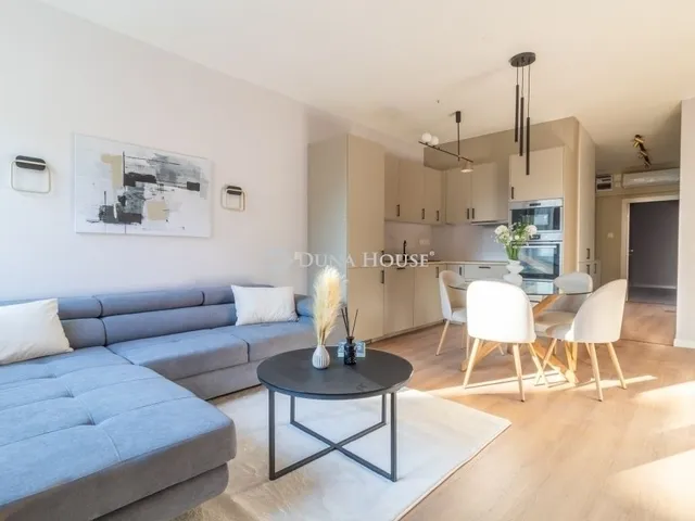 Eladó lakás Budapest II. kerület 71 nm