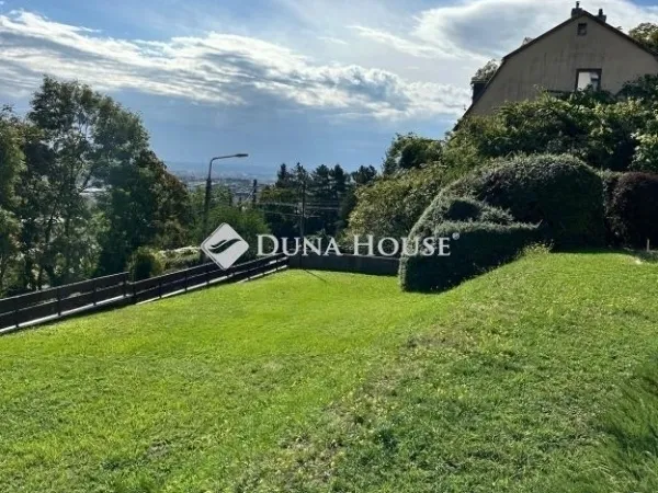 Eladó lakás Budapest XII. kerület 95 nm